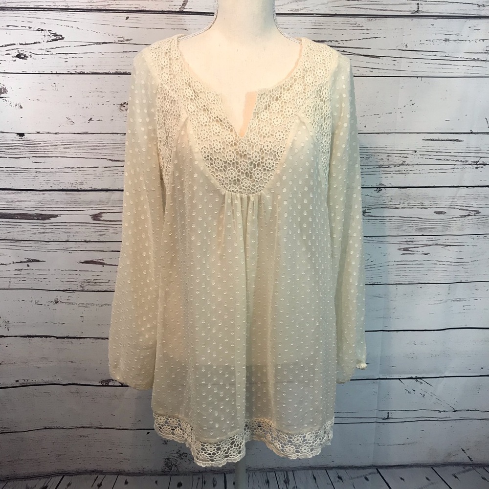 Daniel Rainn Top - image 1